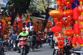 Gallery - Mua sắm Tết 2017 - image 10