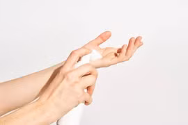 Lý do lô sữa rửa mặt Cleanser bị thu hồi 