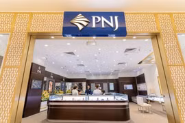 Có nên mua cổ phiếu PNJ trong 'cơn say' của giá vàng?