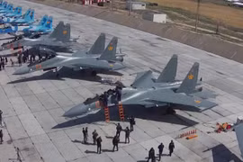Bàn giao Su-30SM cho Belarus: Nga vượt cấm vận thành công