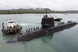 Tàu ngầm Nhật Bản tới Guam thách thức Trung Quốc?