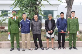 Nghệ An: Tháo biển số xe “cướp giật” tài sản của người đi đường