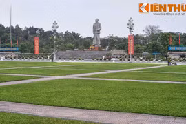 Khám phá Quảng trường Hồ Chí Minh ở quê hương Bác Hồ