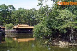 Gallery - Lăng Mộ Các Vua Nhà Nguyễn - image 7