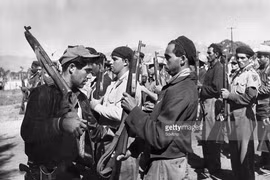 Gallery - Lãnh Tụ Cuba Fidel Castro Qua Đời - image 12