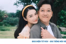 Nhã Phương - Trường Giang vẫn bình tĩnh giữa sóng gió