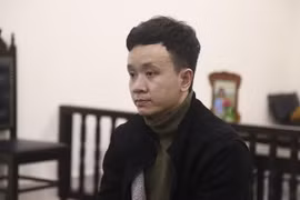 Nam nhân viên ngân hàng đâm chết bạn gái lĩnh án tử hình
