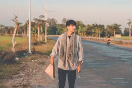 Bị crush chê, "que củi" quyết tâm tặng cân, hiệu nguyên hình hot boy