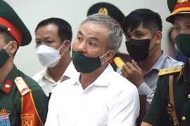 Trùm buôn lậu xăng dầu Phan Thanh Hữu: 'Thi thoảng chi 200 triệu cho cựu Thiếu tướng đi chơi golf' 