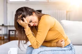 Dấu hiệu cảnh báo cơ thể thừa chất xơ