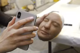 Tất cả iPhone trong năm nay đều được trang bị FaceID