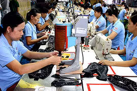 Sao phải nâng thêm tuổi nghỉ hưu?