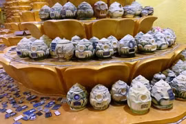 Gallery - Chùa Kỳ Quang 2 để hũ tro cốt vào xó nhà - image 5