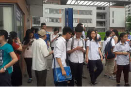 Nghỉ học do COVID-19, Hà Nội dự kiến thi lớp 10 từ 1/6: Có hợp lý?