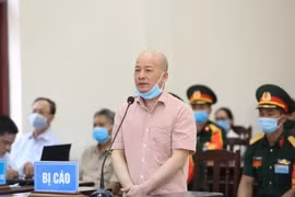 Gallery - Xét xử vụ án Út Trọc - Đinh Ngọc Hệ - image 10