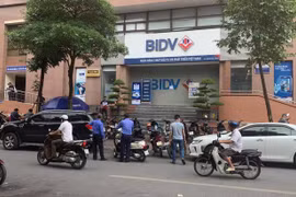 Gallery - Nổ súng cướp chi nhánh BIDV - image 4