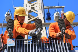Điện một giá, cao nhất là 2.889 đồng/kWh: Hãy nghĩ đến lợi cho dân, đừng chỉ nghĩ cho mình?