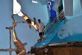 Gallery - Sập Nhà 4 Tầng Ở Hà Nội - image 4