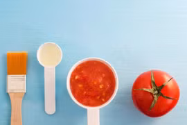 Học ngay công thức mặt nạ dưỡng da từ cà chua của HH Khánh Vân