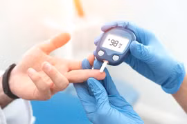 Liên tục khát nước, tiểu nhiều, sụt cân... dấu hiệu cảnh báo đái tháo đường
