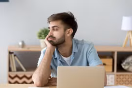 "Điểm mặt" 6 loại thực phẩm làm suy giảm khả năng tập trung