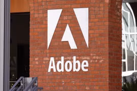 Adobe bị cáo buộc gây khó khăn với người dùng muốn huỷ dịch vụ