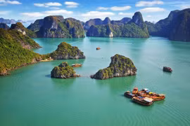 Việt Nam lọt top 10 điểm đến nhất định phải ghé thăm ở Đông Á
