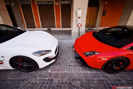 "Hàng khủng" Lamborghini và Maserati khoe dáng tại Sài Gòn