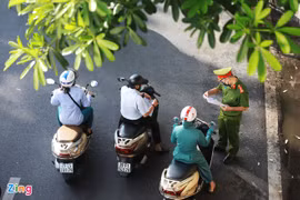 Gallery - GIẤY ĐI ĐƯỜNG Ở HÀ NỘI - image 10