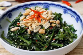 Rau muống phun đẫm hóa chất sẽ có đặc điểm này trên lá