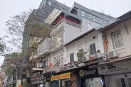 Phường Hàng Buồm nói gì về tình trạng vi phạm TTXD trên địa bàn?