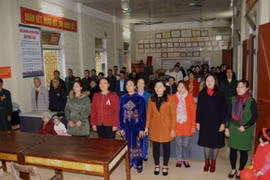 Mùng 1 Tết nghe hát Quốc ca dưới dãy núi Lam Sơn