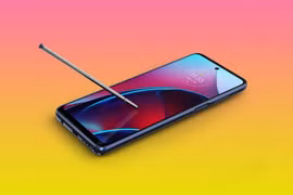 Cận cảnh smartphone chống nước, RAM 6 GB, màn hình 90Hz, giá hấp dẫn