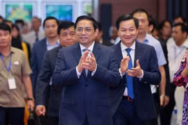 Thủ tướng chủ trì Hội nghị phát triển vùng Đông Nam Bộ và xúc tiến đầu tư vùng