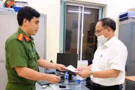 Gallery -  SAI PHẠM CỦA ÔNG TẤT THÀNH CANG - image 13
