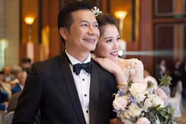 Bà xã kém Shark Hưng 16 tuổi 'nặn 2 em sửu nhi' trước thềm năm mới