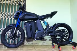 Chàng trai Việt Nam tự chế tạo xe máy điện cực xịn