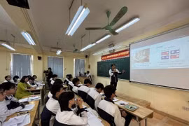 SGK Tin học 10 Cánh Diều: Tư duy sáng tạo trong thời đại công nghệ