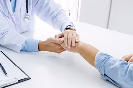 Viêm tinh hoàn, khi nào phải khám bác sĩ?