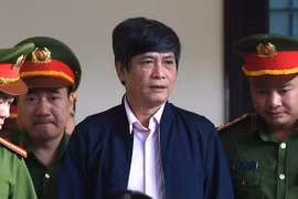 Gallery - Xét xử ông Phan Văn Vĩnh và đồng phạm - image 1