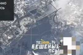 Nga tái chiếm Toretsk, công sức của Ukraine "đổ sông đổ bể"