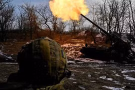 Tấn công không ngừng nghỉ, Nga đợi Ukraine "gục ngã" để ra đòn quyết định