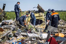 Gallery - Thảm Họa MH17 - image 11