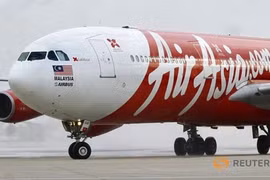 Gallery - Máy Bay Air Asia - image 12