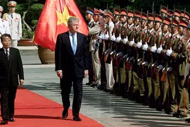 Những chuyến thăm Việt Nam lịch sử của ông Bill Clinton