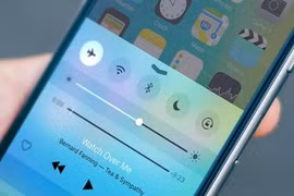 Bất ngờ khi biết 3 tính năng "thần thánh" của chế độ máy bay trên smartphone
