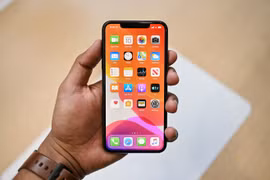 Tin vui cho fan táo: Điện thoại iPhone chính hãng đồng loạt giảm giá