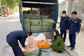 Giáp Tết Nguyên Đán, liên tục bắt hàng tấn thực phẩm bẩn