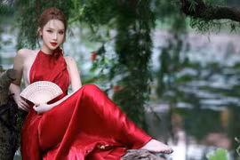 "Búp bê sống" Sài thành bật mí cách chăm da không nổi mụn