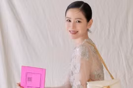 Gần triệu người phát sốt vì ảnh Son Ye Jin diện váy cưới?